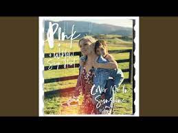 Vorschau mit freundlicher genehmigung von itunes. Cover Me In Sunshine P Nk Lyrics