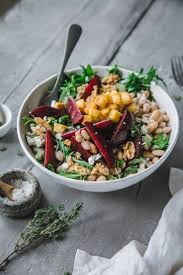 Rote Bete Salat Mit Walnussen Und Feta Rote Bete Salat Rote Bete Salat Mit