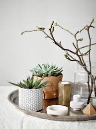 Wie Sehen Die Moderne Hausfrau Und Deren Zuhause Heutzutage Aus Die Moderne Hausfrau Moderne Hausfrau Couchtisch Styling