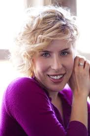 Erin Napier Artist And Designer Haircut Types Curly Hair Styles Scarf Hairstyles