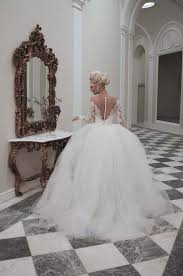 21 Ridiculously Stunning Long Sleeved Wedding Dresses Ball Gowns Wedding Wedding Dress Long Sleeve Wedding Dresses