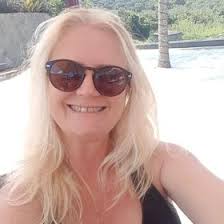 Angie Johnstone (ajohnstone0276)