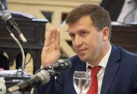 Caso Loan: El Massa/kirchnerismo correntino preocupado por destituir a  Ministros