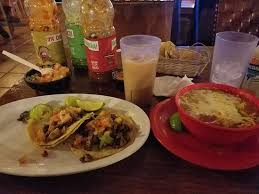 Locals claim that the lemon juice is el salvador's sopa de res is a favourite national dish that is prepared and served for every occasion and season. El Salvador Food Guide 3 Spanish Food Must Eat Restaurants Street Food Stalls In El Zonte