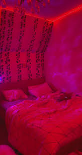 The best way to find game room ideas is to take a cue from your favorite activities and the things you do for fun. Pin By Lauren On Bedroom Room Design Bedroom Tumblr Room Decor Dreamy Room