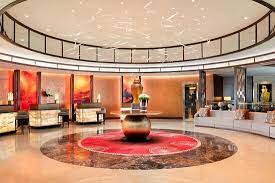 Sheraton saigon có 497 phòng, các phòng khách của sheraton đều có hướng nhìn ra sông sài gòn, hướng hồ bơi hoặc hướng nhìn toàn cảnh thành phố. L E89706dufaem
