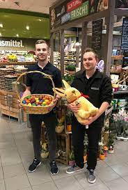 Jun 18, 2021 · der grimme online award 2021 ist verliehen worden. Edeka Legat Lindt Osterhasen Suchen Neues Zuhause Facebook