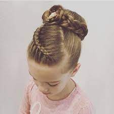 Epingle Par Luisarose Sur Coiffures Pour Enfants Astuces De Coiffure Coiffure De Gymnaste Coiffure Anniversaire