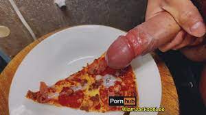 BIG CUM ON PIZZA - Pornhub.com