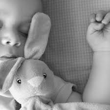 Liste de sites et articles établie en mars 2021 sur paroles comptines creche, comptines paroles et gestes, paroles chansons maternelle, comptines anciennes, comptines et berceuses. Une Chanson Douce Que Me Chantait Ma Maman Paroles De Chanson Tete A Modeler