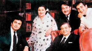 He was 58 when he breathed his last. Rip Krishna Raj Kapoor Matriarch Of Kapoor Family Cremated As Per Sikh And Hindu Rituals