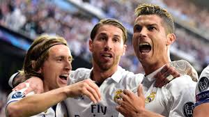 Félicitations aux 5 sélectionnés c'était vraiment lourd ces 2 jours à clairefontaine on va tout faire pour y retourner. Luka Modric Als Ausloser Warum Cristiano Ronaldo Und Sergio Ramos Zwei Jahre Nicht Miteinander Redeten Goal Com