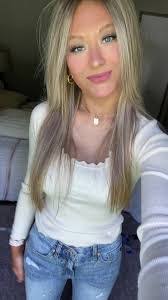 Kendra Burke's Instagram, Twitter & Facebook