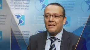 Esta noche nos acompaña el Dr....