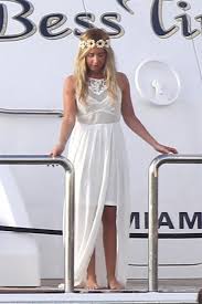 Ashley Tisdale French S Wedding Was Romantic Vanessa hudgens news, gossip, photos of vanessa hudgens, biography, vanessa hudgens boyfriend list 2016. ashley tisdale french s wedding was