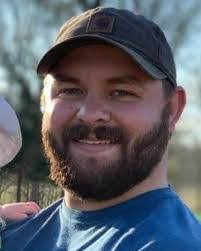 Dustin Fulks's Instagram, Twitter & Facebook