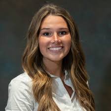 April Parr's Instagram, Twitter & Facebook