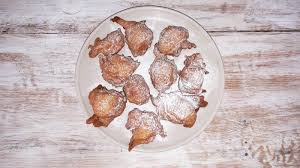 Najłatwiejszy i najbardziej znany sposób na pieczenie chleba to ten z drożdżami, bo ciasto rośnie łatwo. Latwe Paczki Jogurtowe Gotowe W 5 Minut Bez Drozdzy Mama Trojki Pl