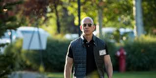 The flight is scheduled to last about 11 minutes from the moment of takeoff to landing, with the rocket taking its passengers to an altitude of 105km. Jeff Bezos Is Going To Space On A Blue Origin Rocket Vox