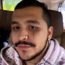 Christian nodal y belinda andan más enamorados que nunca, y lo demostraron con los tatuajes que se hicieron, pero el cantante se voló la barda. Christian Nodal Y Su Tatuaje De Belinda En El Rostro Asi Se Mostro Ante Sus Seguidores Infobae