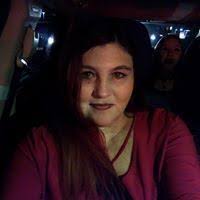 Dianna Hurst's Instagram, Twitter & Facebook