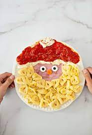 32 crazy good, quick dinners for kids. Santa Pasta Christmas Dinner Helloyummy