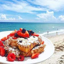 Looking For The Best Restaurants Near The Ocean On Rooftops With Garden Views Here Are The Top 15 Most Beaut Raspberry Granola Waterfront Restaurant Granola