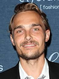 Adam Brody: Movies, TV, and Bio