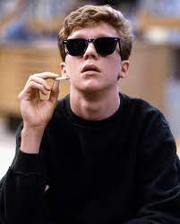 80s & 90s(@80s.90s.wannabe), piss(@myuvulaisbleeding), trishapaytas (@trishlikefish88), monica(@ottokittie), alfie(@alfierichie). Keaton Kilde On Twitter I Hate That I Have To Live With The Knowledge That Anthony Michael Hall And Trisha Paytas Dated For Five Years