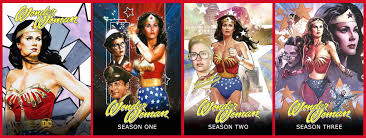 Il maggiore dell'aeronautica militare degli stati uniti steve trevor precipita con il proprio aereo sull'isola del paradiso, un'isola nascosta che si trova nel triangolo delle bermude. Collection Wonder Woman Tv Series Plexposters