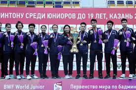 Перевод слова junior, американское и британское произношение, транскрипция, словосочетания, однокоренные слова, примеры использования. Hasil Final World Junior Championships 2019 Sejarah Tim Bulu Tangkis Indonesia Juara Sport Bisnis Com