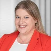 Dana Samuels's Instagram, Twitter & Facebook