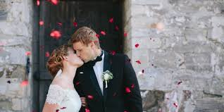 Auf die standesamtliche hochzeit folgt das fürbitten: Die Evangelische Trauung