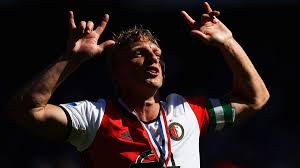 Aug 05, 2015 · het laatste feyenoord nieuws, de uitslagen, het programma, de topscorers en natuurlijk de transfergeruchten: Dirk Kuyt Retires After Helping Feyenoord To Dutch Title Eurosport