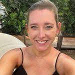 Tami Stearns's Instagram, Twitter & Facebook