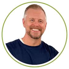 Sneaky Snacks: Padgett, Jeremy, Serrano, Penny: 9798507218547: Amazon.com:  Books