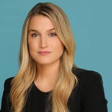 Becoming a real estate lawyer