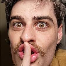 Ken Free's Instagram, Twitter & Facebook