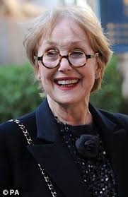 Last toast to Keith Waterhouse: Peter O'Toole leads the tributes at a  memorial for a master