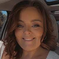 Shelly Bode's Instagram, Twitter & Facebook