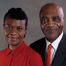 Lea sobre los nuevos presidentes y directoras de obreras del templo  llamados a servir en estos 8 templos