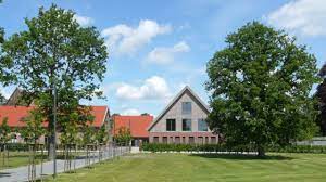 The price is standard among hotels in münster city. Akademie Fur Gestaltung
