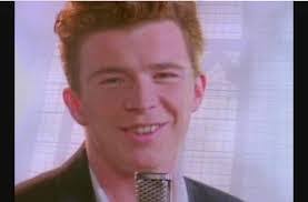 Ashlee Knox's Instagram, Twitter & Facebook