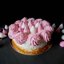 Gateau D Anniversaire Tres Vanille Desserts Cake Food