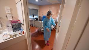 En partenariat avec avis de décès. Coronavirus Le Nombre De Nouveaux Cas Baisse Mais Le Nombre De Deces Augmente