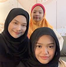 Pihak otoritas setempat menyampaikan, mereka seketika. Saya Mengaku Itu Dia Tular Video Panas Anak Nora Bagi Kenyataan