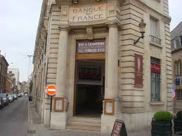 The existing contract saw de la rue take over the operation of the boe's debden banknote facility in april 2015, and was set to expire in 2025. 680118 Bild Von La Banque Epernay Tripadvisor
