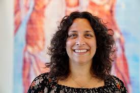 title Dr. Nicole Moses, Assistant Professor of Family Medicine at  #IdahoCOM, has been recognized by The Medical Improv Collaborative as the  only educator in the Nation with a formal 15-week medical improv