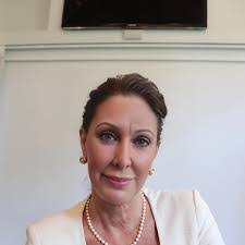 Arlene Bianco's Instagram, Twitter & Facebook