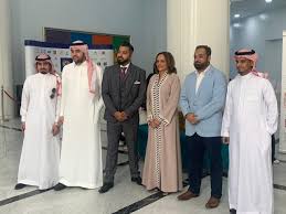 وكان هدفها الأول تخريج الكوادر الفنية المؤهلة علمياً وعملياً للعمل في المجالات الفنية الوسطى التي تسهم بشكل مباشر في بناء الاقتصاد الوطني. Ø¹Ù„Ù‰ Ù‡Ø§Ù…Ø´ Ù…Ø¹Ø±Ø¶ Ø§Ù„ØªÙˆØ¸ÙŠÙ Ø¨ØºØ±ÙØ© Ø¬Ø¯Ø© Ø®Ø±ÙŠØ¬Ø§Øª Ø§Ù„ÙƒÙ„ÙŠØ© Ø§Ù„ØªÙ‚Ù†ÙŠØ© Ø§Ù„Ø¹Ø§Ù„Ù…ÙŠØ© ÙŠØªÙ†Ø§ÙØ³Ù† Ø¹Ù„Ù‰ 700 ÙØ±ØµØ© ÙˆØ¸ÙŠÙÙŠØ© ØµØ­ÙŠÙØ© Ø§Ù„ÙƒØ³Ø± Ø§Ù„Ø¥Ù„ÙƒØªØ±ÙˆÙ†ÙŠØ©